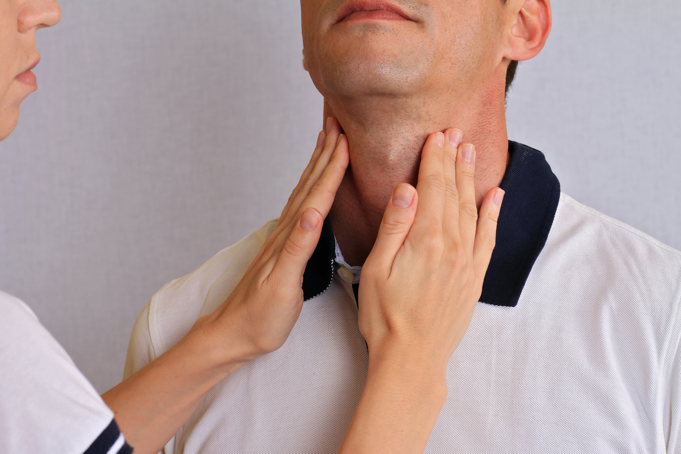 shutterstock_433649485_thyroxn